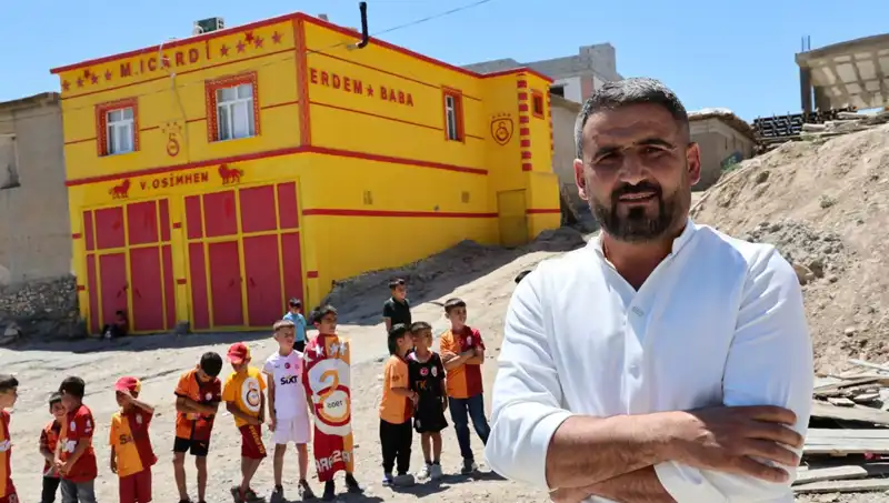 Fanatik Taraftar, Evine Icardi'den Sonra Osimhen Yazdırdı!
