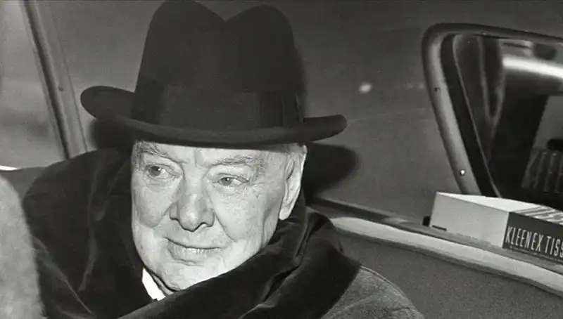 Tarihi Churchill Bekar Evi Satışta: 3,75 Milyon Sterlinle Yeni Sahibini Arıyor
