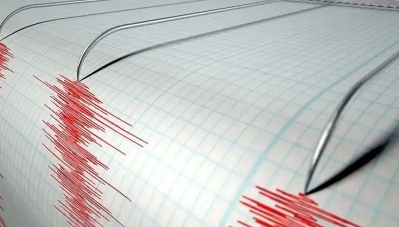 Bozcaada'da 3.9 Büyüklüğünde Deprem: Yerel Halk Tedirgin Oldu