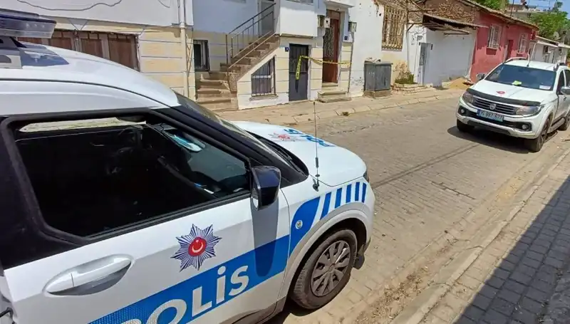 Evden Gelen Kötü Kokular, Üç Gün Sonra Gizemli Ölümü Ortaya Çıkardı