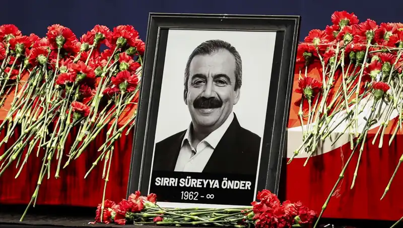 Meclis’te Sırrı Süreyya Önder İçin Duygusal Anma Töreni Düzenlendi