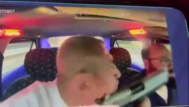 Takside Korku Dolu Anlar! Silah Zoruyla Takip Edildi
