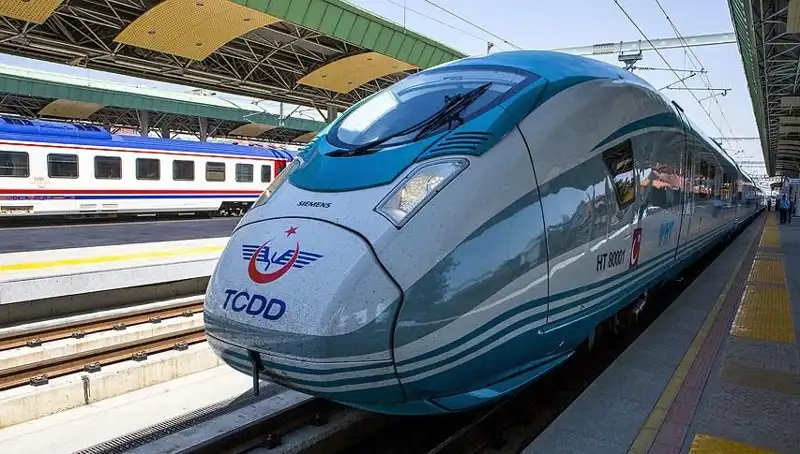 TCDD Tren Makinisti Alımı: 140 Kursiyer İçin Başvuru ve Şartlar