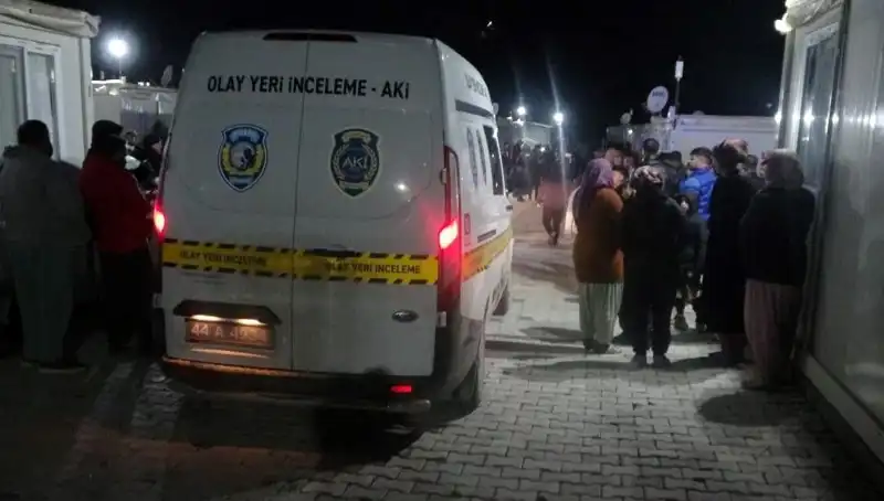 Husumetlilerin Kavgasında Kan Aktı: Mahallede Gergin Anlar