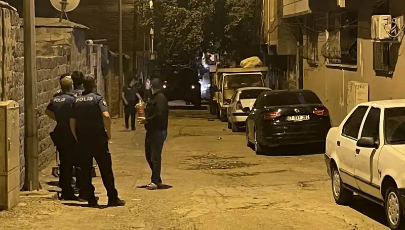 Polise Ateş Açan Sofu Vandal, Bacaklarından Vurularak Ele Geçirildi!