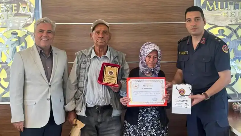 Hayatlarını Değiştiren Bağış: Tek Evlerini Jandarmaya Verdiler