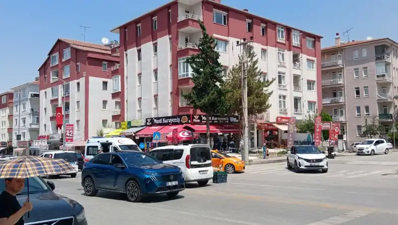 Taksi ile Otomobil Çarpıştı: Kazanın Ardındaki Gerçekler ve Sonuçları