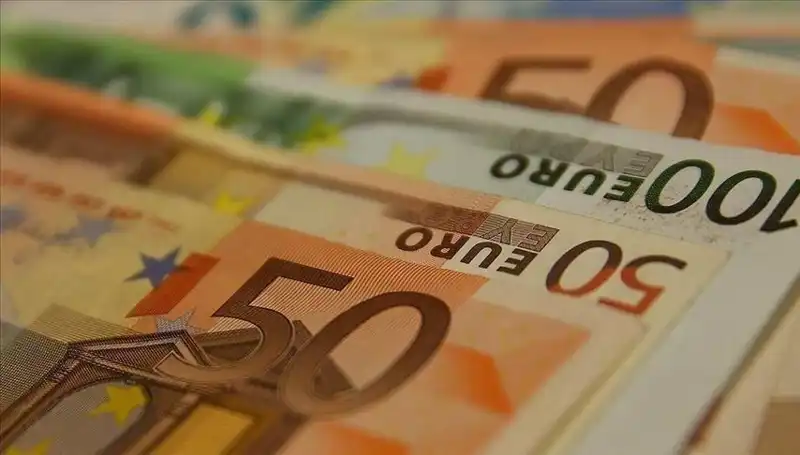 Euro’nun Zirve Yükselişi Sona Mı Erdi? Dikkat Çeken Düşüşlerin Nedeni Nedir?