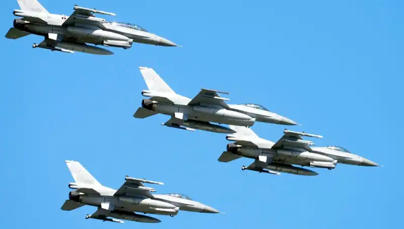 ABD’nin Ukrayna’ya F-16 Eğitimi: 310 Milyon Dolarlık Yatırım