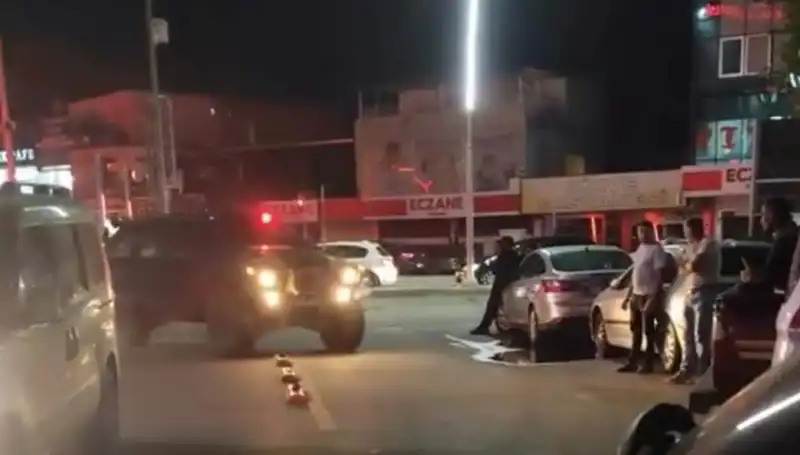 Korkunç İkili Olay: Kardeşini Öldüren Genç, Annesini Bıçakla Yaraladı